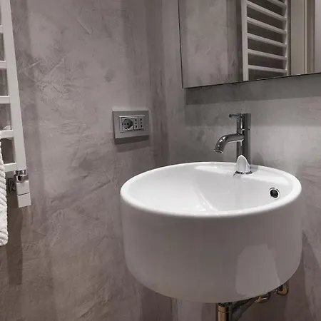 Fifty Eight Duomo Apartman Milánó