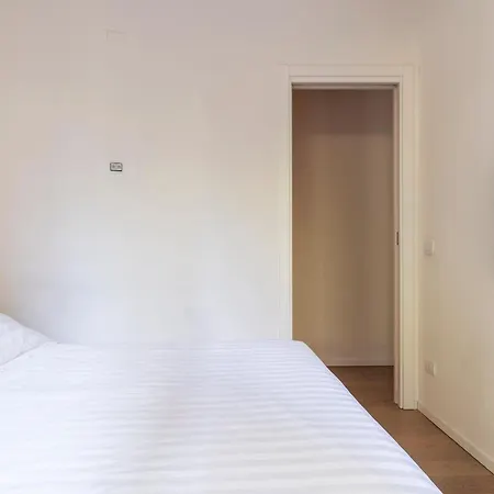 Fifty Eight Duomo Apartman Milánó