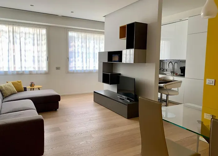 Fifty Eight Duomo Apartment *