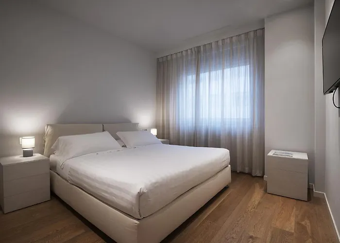 Fifty Eight Duomo Apartment *