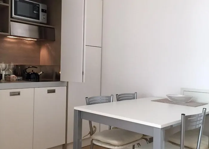 Fifty Eight Duomo Apartment Milan