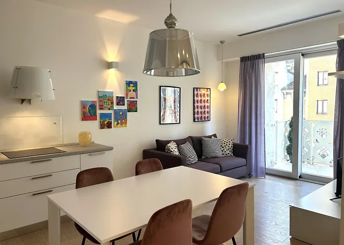 Fifty Eight Duomo Apartment Milan